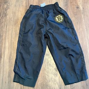 NHL Boston Bruins hockey Warm up track pants 18M